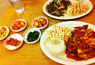 Seoul Bistro food