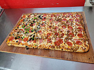 Valdez Bakery Pizza food