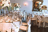 Maison Jardin Event Center food