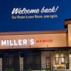 Miller's Ale House outside