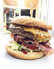 Hamburgeria Giulio food