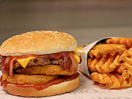 Carl's Jr. (singpost Centre) food