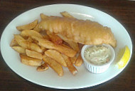 Crispy's Fish Chips food