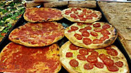 Pizza E Sfizi food