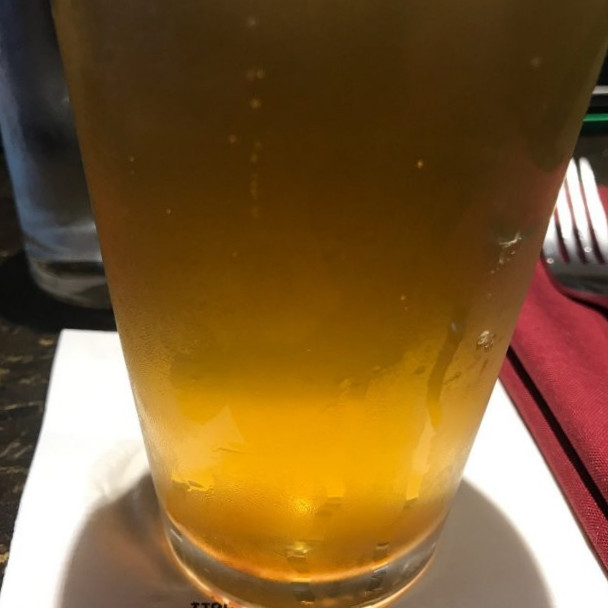 Canyon's Restaurant Bar
