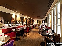 Le Moderne inside
