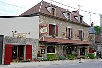 Auberge Des Chenêts outside