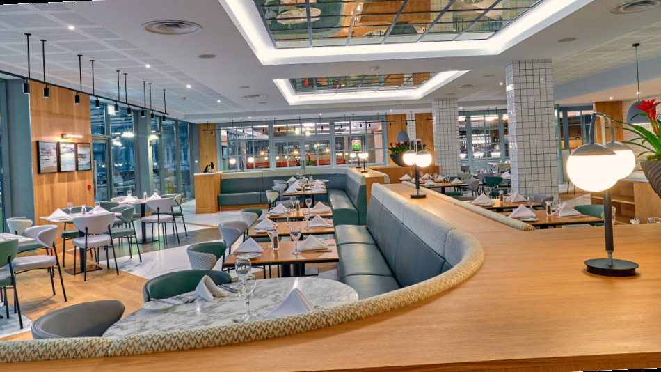 restaurant image