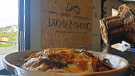 Divino Sapore Pizzeria food