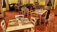 Osteria Scacciadiavoli food