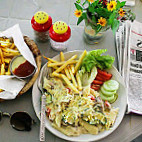 Frites Corner food