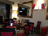 Caffe Modi inside