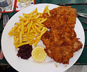 Dorfwirt - Schnitzlwirt food