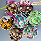 Menchie's Frozen Yogurt food