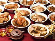 Ah Her Bak Kut Teh Yà Huǒ Ròu Gǔ Chá (pandamaran) food