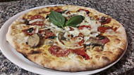 Pizzeria Da Pietro food