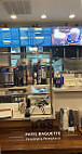 Paris Baguette inside