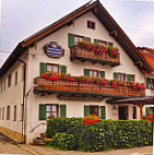 Huberwirt Gasthaus Und Pension Gasthaus outside