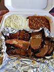 Odom's B-que inside