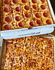 Ledo Pizza food