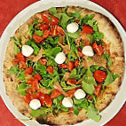 Plavis Pizzeria food