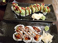 Momo Sushi food