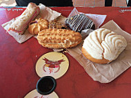 La Plaza Bakery food