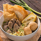 Cm Bakso Beseri food