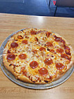 Auggy's Pizza Shop food