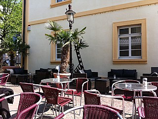 Barock Restobar