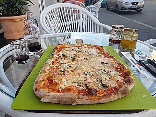 Pizzeria Amici