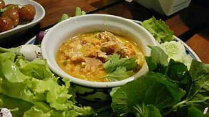 ร้านอาหาร แมกไม้ชายคลอง