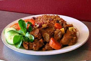 Maureens Caribbean Food