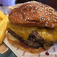 Bentley's Burger