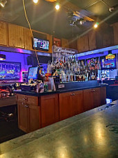 Lakewood Park Liquors Pub