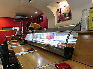 Noa Sushi y Teppanyaki