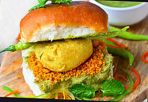 Jay Bhole Vadapav