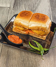 Jay Bhavani Vadapav