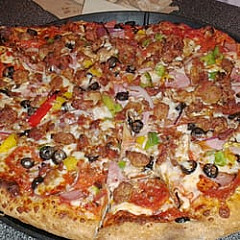 Killer Pizza from Mars