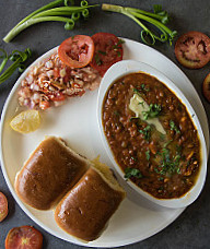 Bombay Chopaty Pandit Pav Bhaji