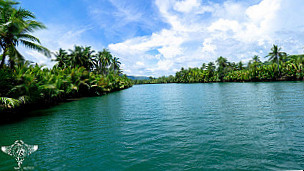 Long River Cruise Floating Resto