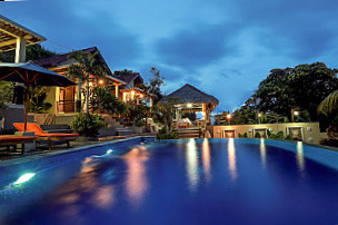 Nipah Pool Villas