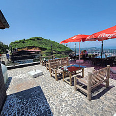 Rize Şahin Tepesi Cafe