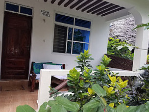 Baraka Beach Bungalows