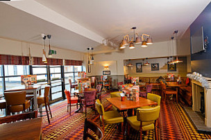 Barlow Croft, Greene King Pub Carvery