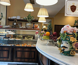 Santoro Messina, Granite Messina, Cannolo Messina Bar Centro Messina