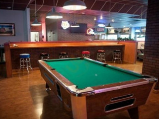 Packy's Sports Bar Restaurant