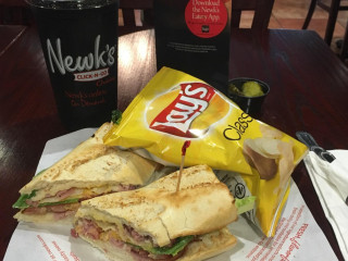 Newk's Eatery