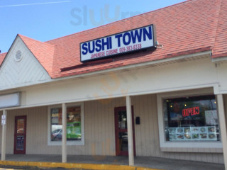 Sushi Town Japanese