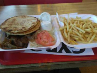 River Oaks Gyros